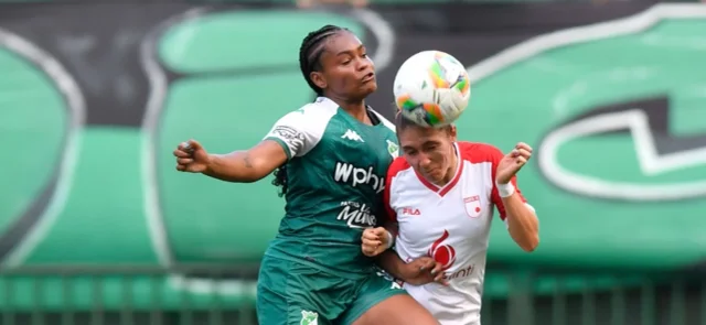 Deportivo Cali e Independiente Santa Fe se verán las caras en el juego de vuelta / VizzorImage / Gabriel Aponte