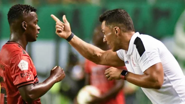 Lucas González habló de la salida de Darwin Quintero de América