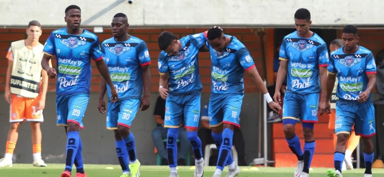 Envigado 0 - 1 Fortaleza - VizzorImage / Daniel Gallo