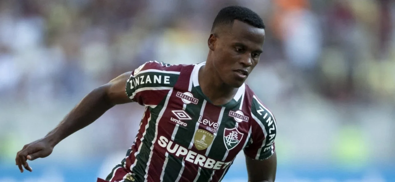 Jhon Arias acumula seis títulos con Fluminense de Brasil - AFP Jhon Arias con la camiseta de Fluminense - AFP