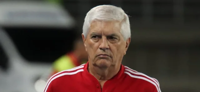 Julio Comesaña, exentrenador de Junior - VizzorImage