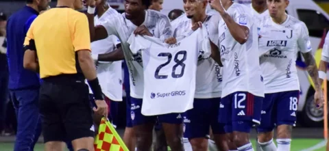 Junior dedicó su triunfo a Jermein Peña | VizzorImage / Joan Orjuela