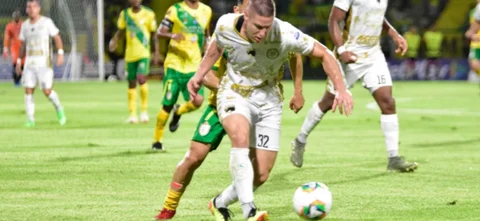 Federico Arbeláez fue una de las figuras del compromiso - VizzorImage / Javier García