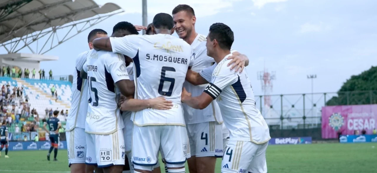 Millonarios - VizzorImage