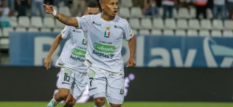 Once Caldas 2 - 1 Bucaramanga - VizzorImage / Jhon Jairo Bonilla