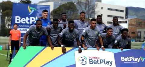 Tigres tuvo la oportunidad de abrir el marcador en los primeros minutos/vizzorimage