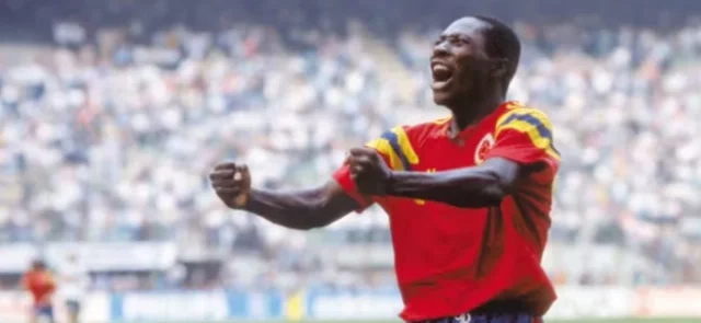 Freddy Rincón celebrando el empate ante Alemania en el Mundial de 1990 / AFP