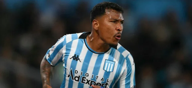 Roger Martínez - Delantero de Racing - AFP