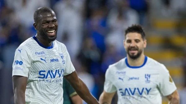 Al-Hilal aplastó fuera de casa a Al-Kholood en la Liga Saudí