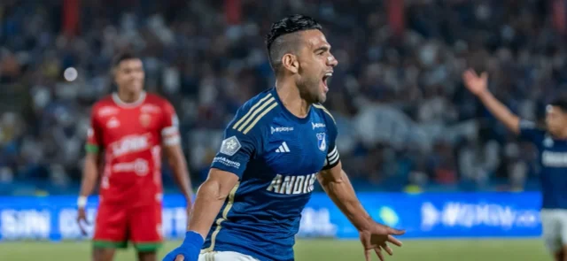 Falcao está a un paso de ser el máximo goleador de Colombia / VizzorImage / Leonardo Castañeda