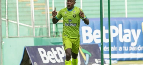 Triunfo como visitante para Internacional sobre Boca Juniors - VizzorImage / Samir Rojas