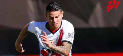 James Rodríguez fue uno de los temas principales del técnico de Rayo Vallecano / @RayoVallecano