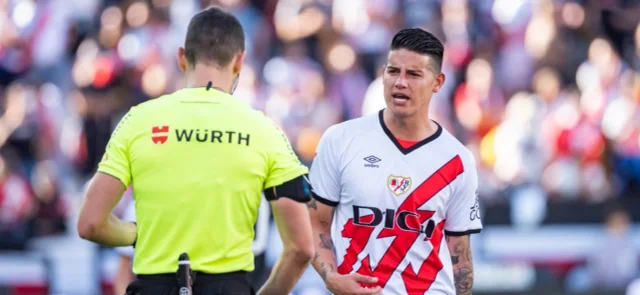 James Rodríguez recibió una crítica por su estado físico en el juego ante Leganés /AFP