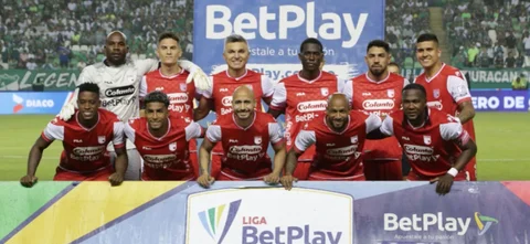 Santa Fe no buscará sede alterna para sus partidos como local. / VizzorImage / Samir Rojas