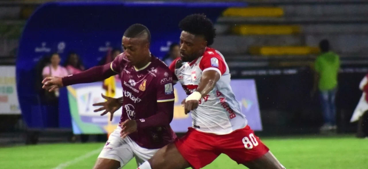 Deportes Tolima e Independiente Santa Fe se repartieron puntos / VizzorImage / Joan Orjuela