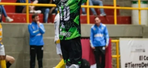 Saeta igualó ante Carmen de Viboral - VizzorImage / Juan Horta