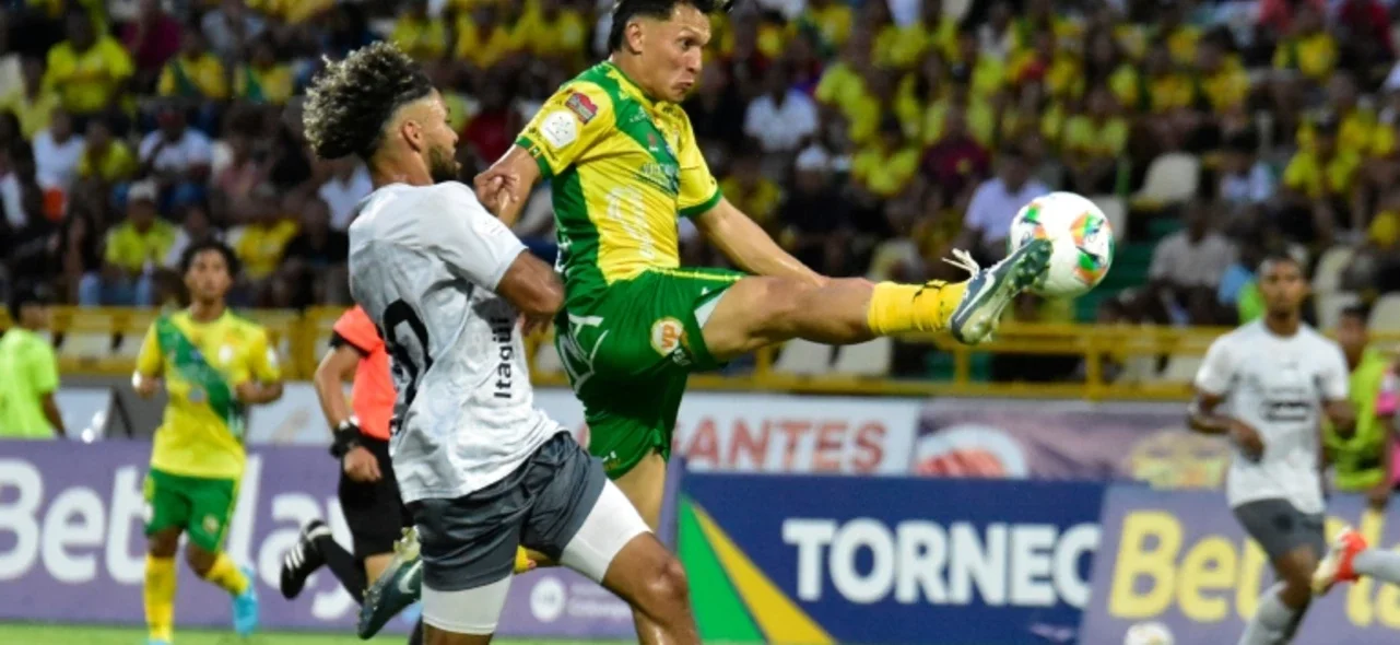 Real Cartagena 1 - 0 Leones - VizzorImage / Javier Garcia Salcedo