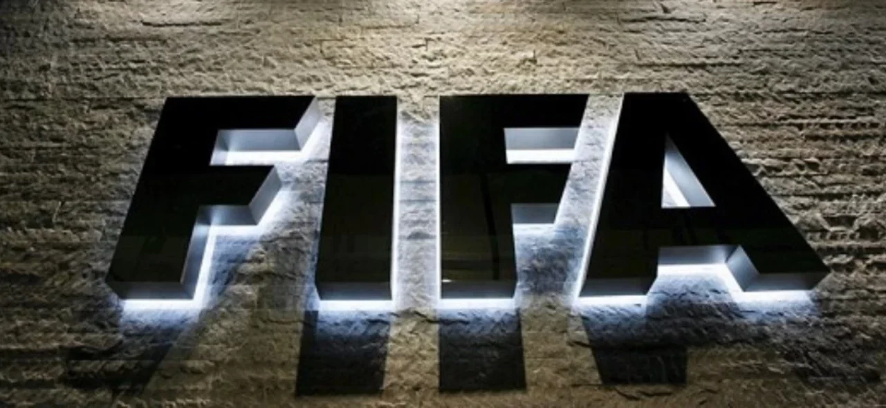 La FIFA tomó una fuerte decisión contra una de las figuras del fútbol / AFP
