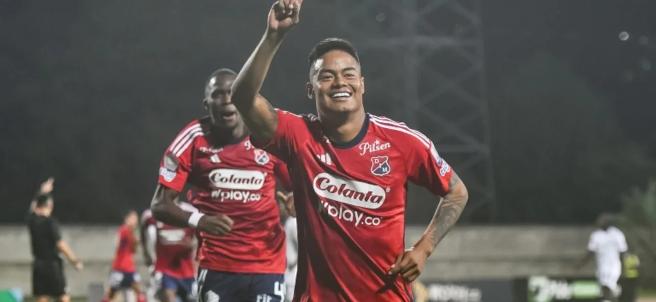 Medellín 2 - 0 Junior - VizzorImage / Luis Benavides