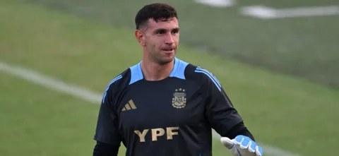 Emiliano Dibu Martínez en selección Argentina - AFP