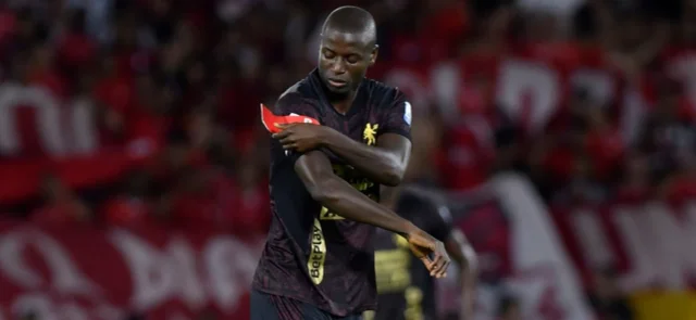 América tendrá que asumir el duelo contra Bucaramanga sin su afición / VizzorImage / Gabriel Aponte