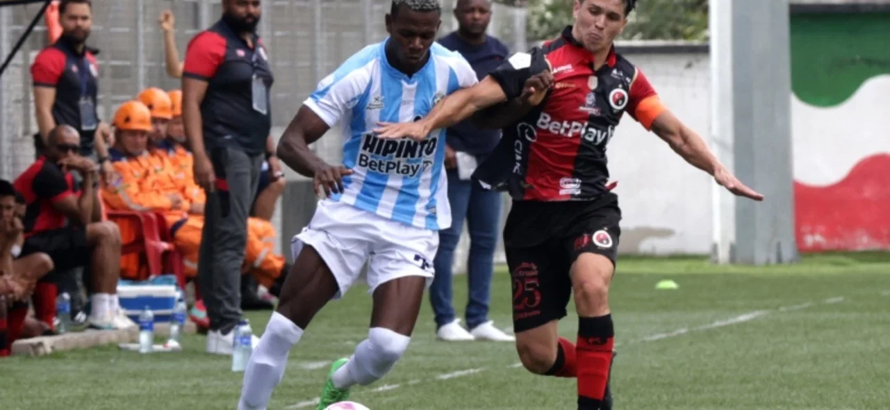 Triunfo como visitante de Cúcuta sobre Real Santander - for the BetPlay DIMAYOR II 2024 Tournament at the Villa Concha stadium in Piedecuesta city. / Photo: VizzorImage / Andres Corzo