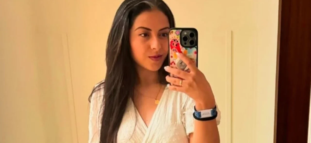 Diana Medina Comediante y DJ - @DJDIANAMEDINA