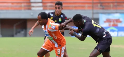 Bucaramanga y Envigado empataron sin goles.