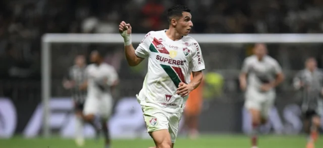 Kevin Serna ha disputado 10 partidos con Fluminense / AFP