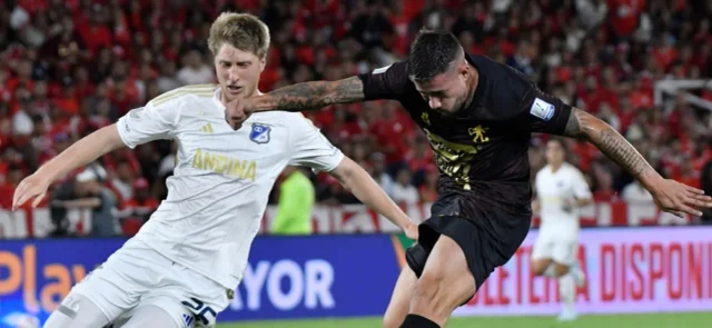 Andrés Llinás explotó en contra del penal de América contra Millonarios / VizzorImage / Gabriel Aponte