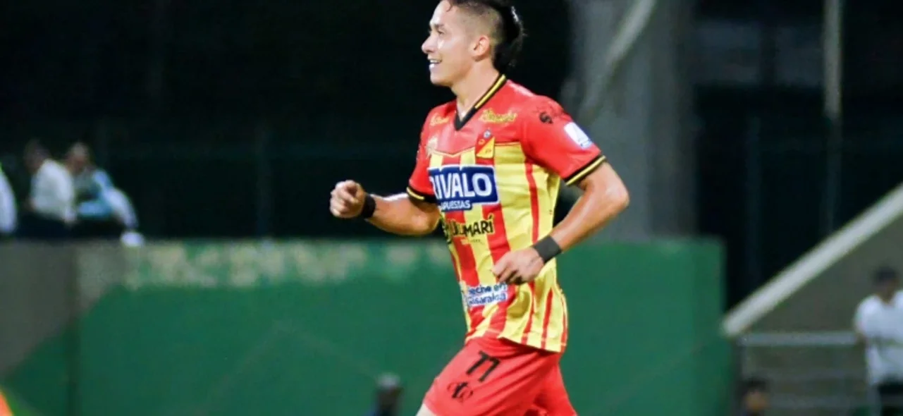 Triunfo de Pereira sobre Envigado - VizzorImage / Emilio Castrillon