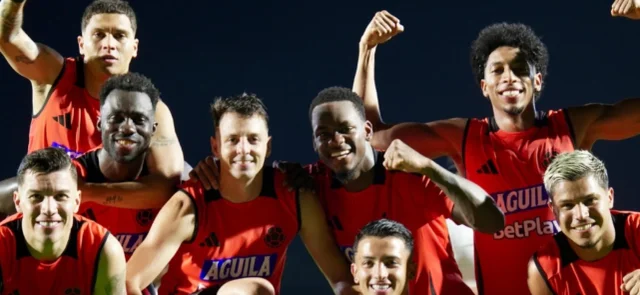 La selección Colombia tuvo su último entrenamiento antes del duelo contra Chile / @FCFSeleccionCol