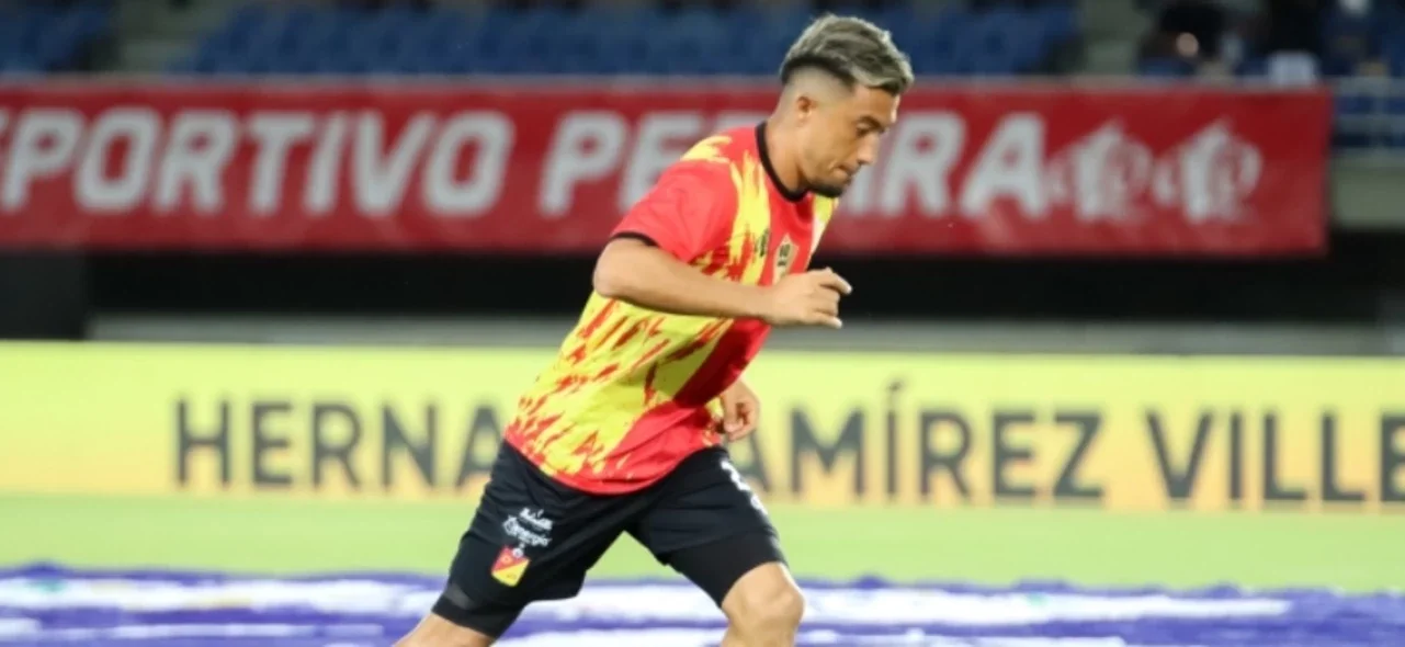 Fernando Uribe no es más jugador de Deportivo Pereira / / VizzorImage / Pablo Bohorquez