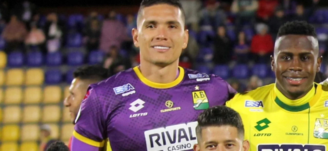 Aldair Quintana - Arquero de Bucaramanga - VizzorImage