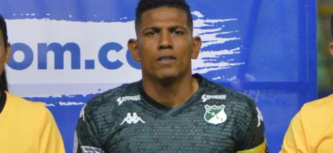 Alexander Mejía, mediocampista de Deportivo Cali - VizzorImage