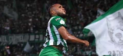 Andrés Sarmiento - VizzorImage