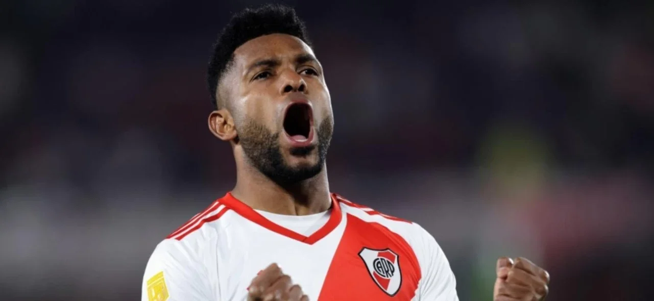 Miguel Borja disputará por primera vez las semis de la Libertadores con River Plate / AFP