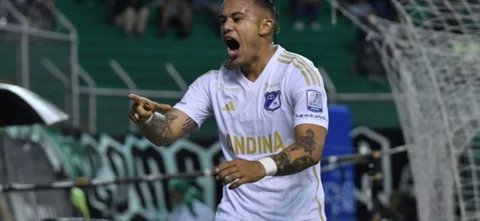 Castro le dio el triunfo a Millonarios - VizzorImage / Gabriel Aponte
