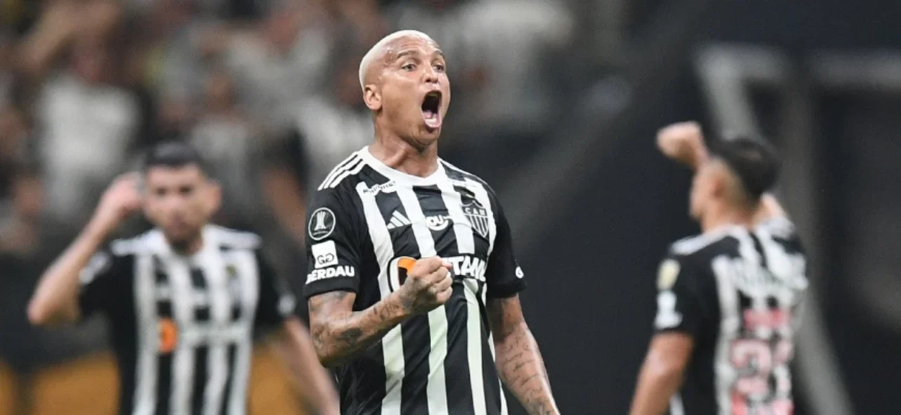 Deyverson marcó doblete ante River Plate - AFP