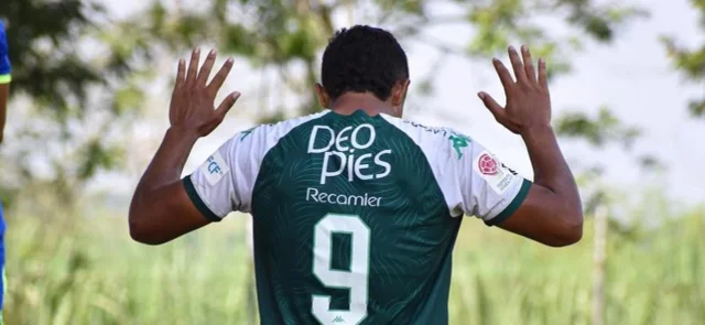 Jean Sebastián Galindo - Atacante juvenil de Deportivo Cali - Instagram: @galigol_09
