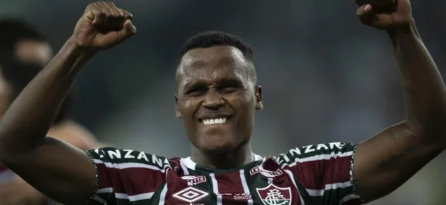 Jhon Arias le dio un nuevo triunfo a Fluminense / AFP