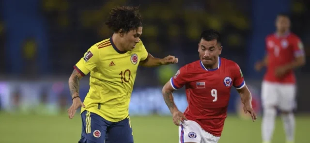 Juan Fernando Quintero en el Colombia 3-1 Chile de 2021 - AFP