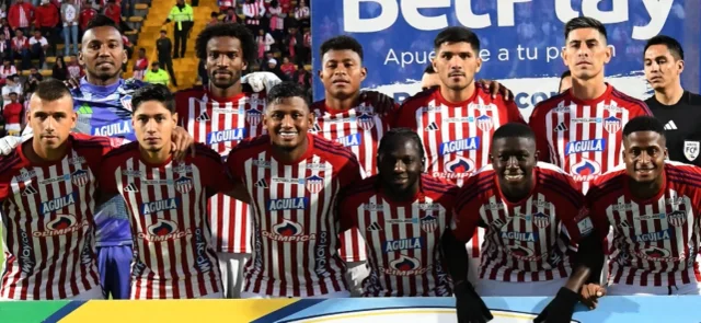 Junior de Barranquilla enfrentó a La Equidad - VizzorImage