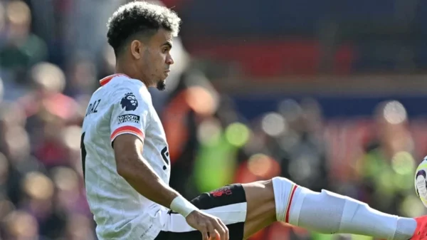 Luis Díaz entró en histórico top 10 de la Premier League