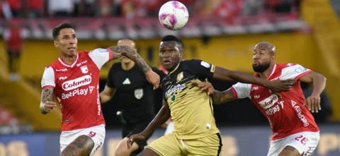 Santa Fe igualó con Águilas Doradas - VizzorImage