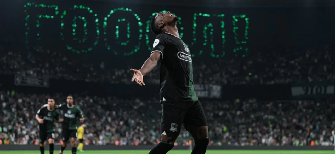 Jhon Córdoba aseguró su futuro en Rusia / @FCKrasnodar