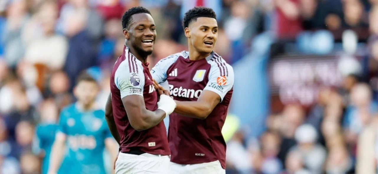 Jhon Durán fue contundente al hablar de su entrenador / AFP