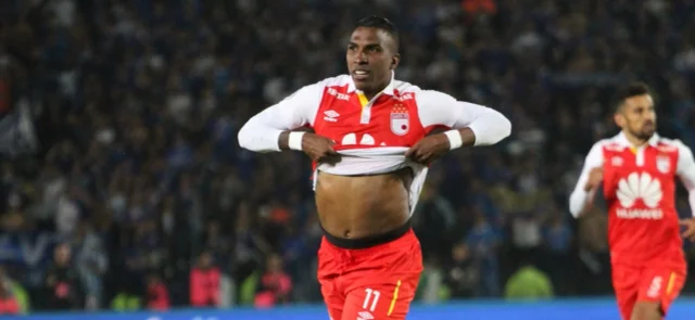 Johan Arango regresará al fútbol colombiano. / VizzorImage.