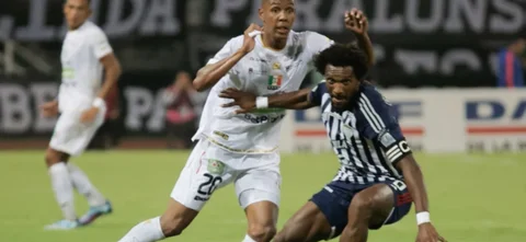 Empate sin goles entre Once Caldas y Junior - VizzorImage / John Jairo Bonilla