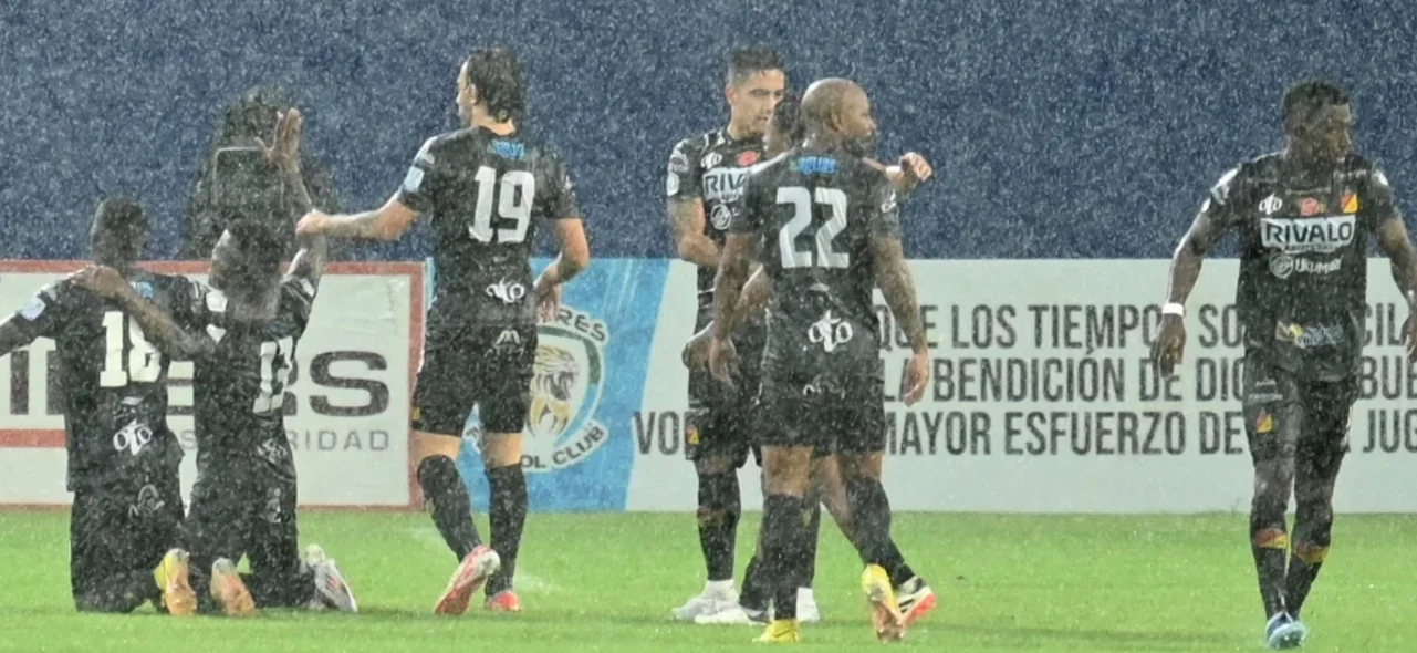 Deportivo Pereira venció a Jaguares en un juego parejo / VizzorImage / Andres Lopez